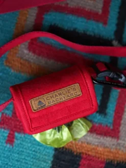 Distributeur de sacs à crottes pour chien - Marron - Charlie's Backyard