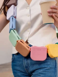 Pochette à friandises pour chien en silicone - Pistache - Shop Sunny Tails