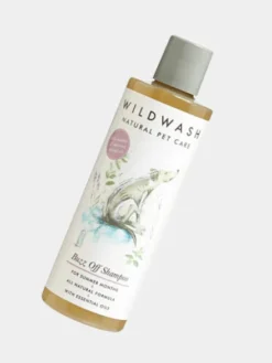 Shampoing pour chien Antiparasitaire - Bug off - Manuka et Bois de Cèdre - Wildwash
